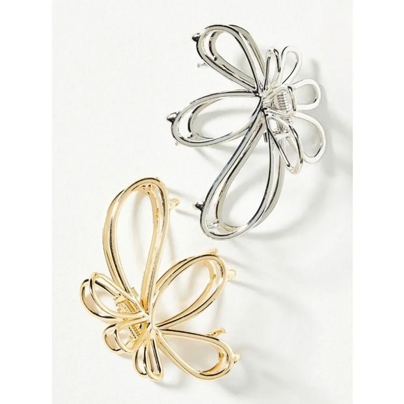 Anthropologie Accessories - NWT Anthropologie, 2 Getaway Floral Hair Claw Clips, Gold & Silver. New tags!